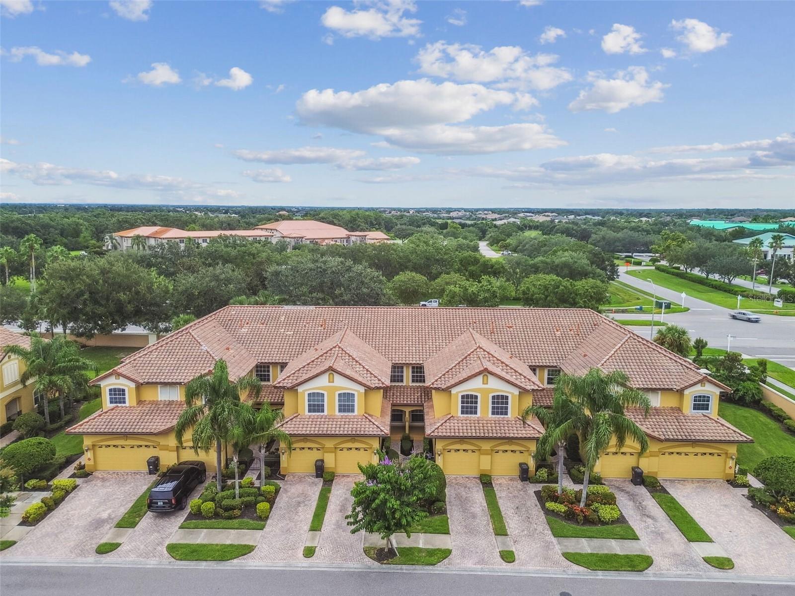 8161 MIRAMAR WAY #8161, LAKEWOOD RANCH, FL, 34202