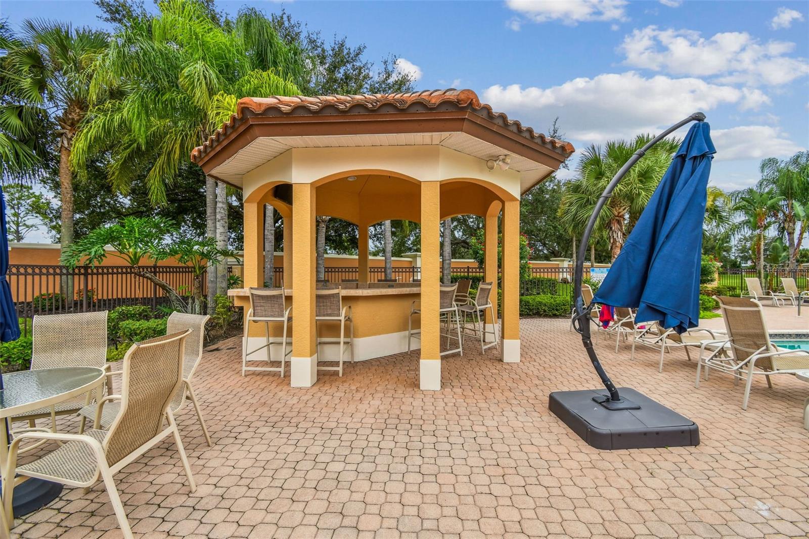 8161 MIRAMAR WAY #8161, LAKEWOOD RANCH, FL, 34202