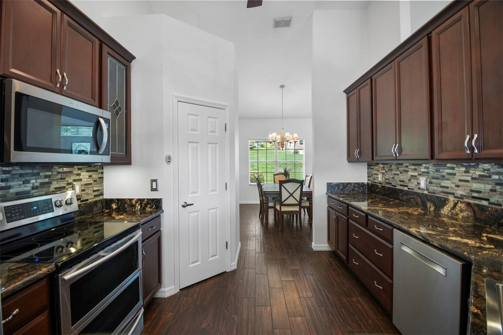 11220 LAKE KATHERINE CIR, CLERMONT, FL, 34711