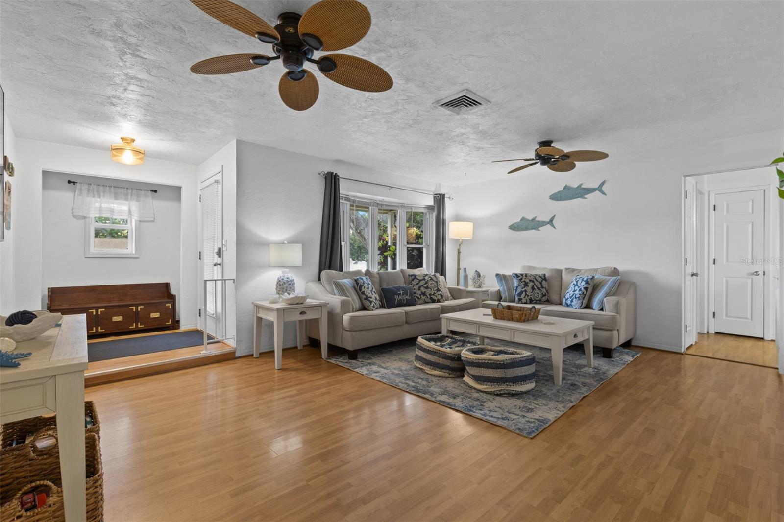 8667 139TH ST, SEMINOLE, FL, 33776