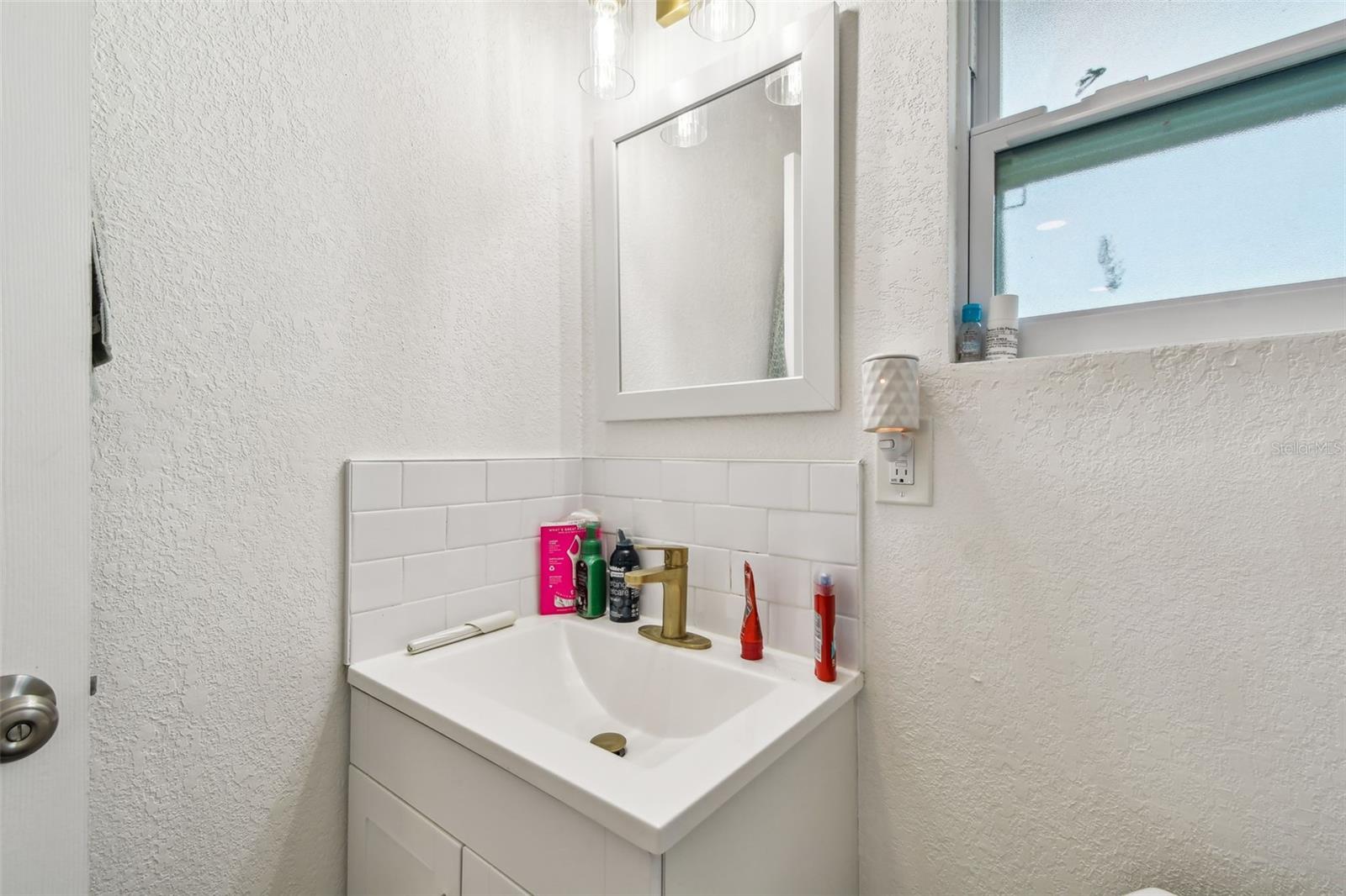 800 15TH AVE S, ST PETERSBURG, FL, 33701