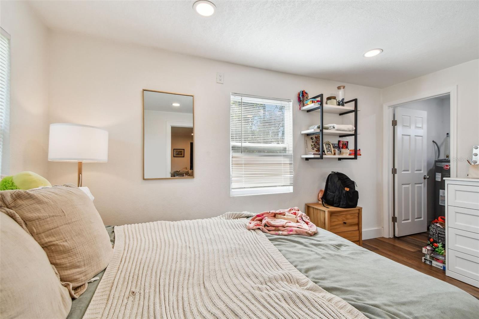 800 15TH AVE S, ST PETERSBURG, FL, 33701