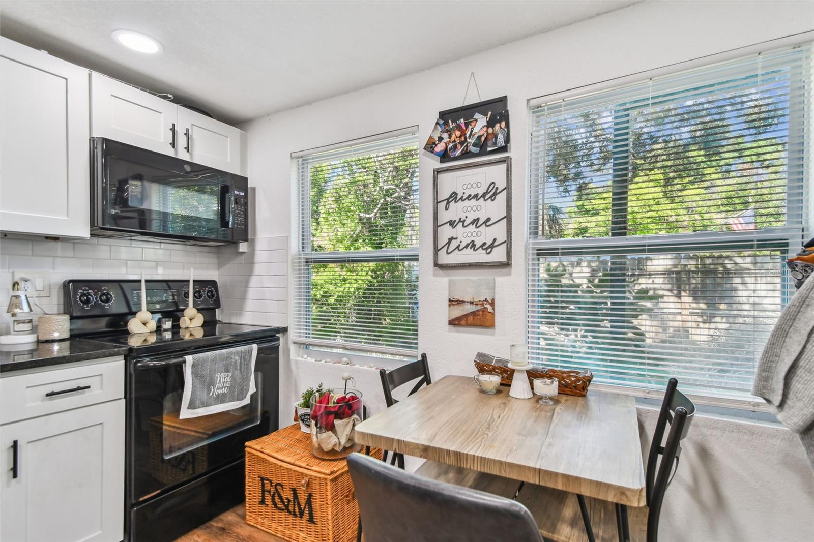 800 15TH AVE S, ST PETERSBURG, FL, 33701