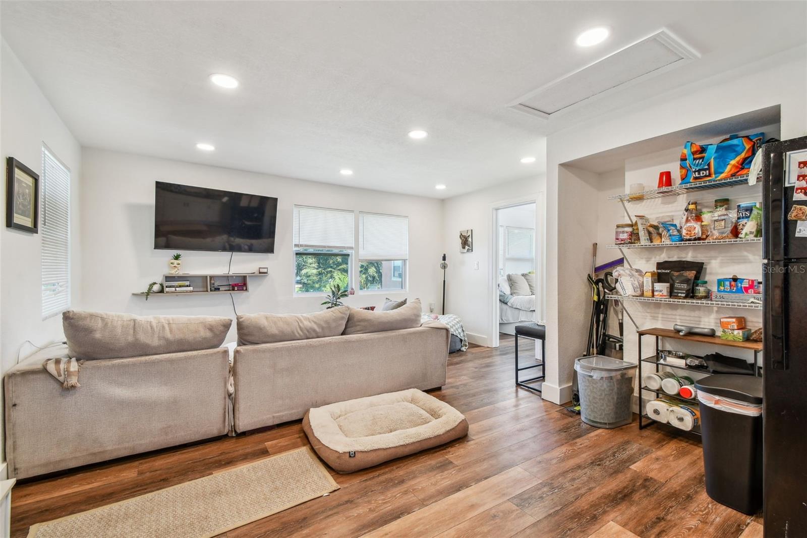 800 15TH AVE S, ST PETERSBURG, FL, 33701