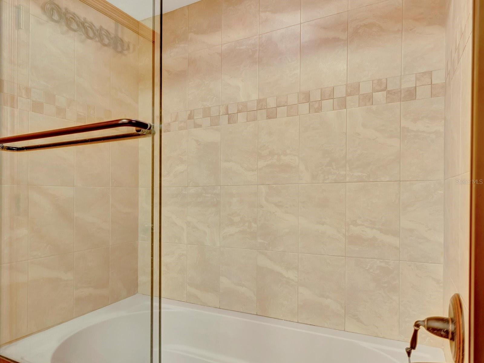 1400 GULF BLVD #204, CLEARWATER BEACH, FL, 33767