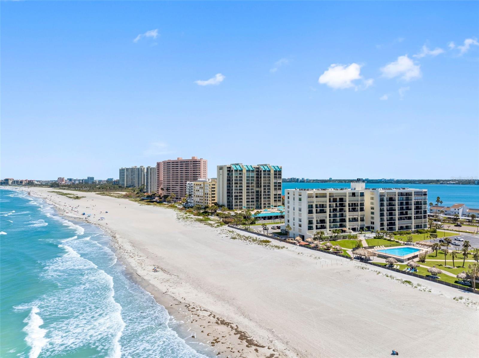 1400 GULF BLVD #204, CLEARWATER BEACH, FL, 33767