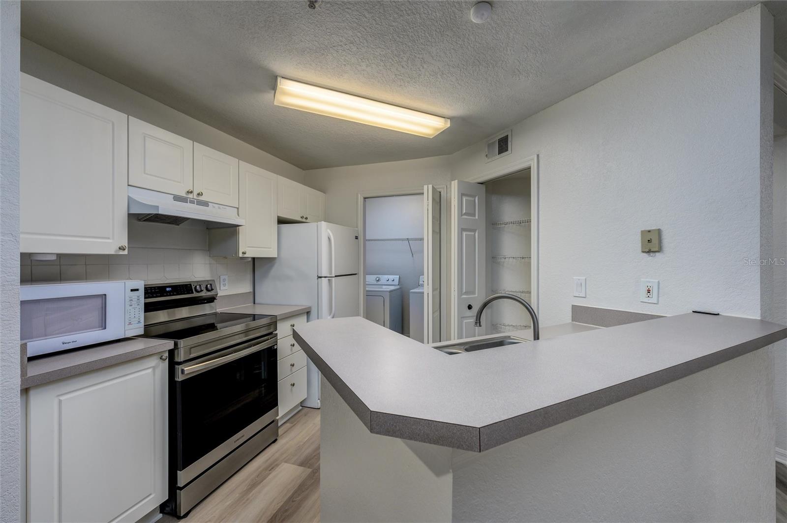 18107 PEREGRINES PERCH PL #212, LUTZ, FL, 33558