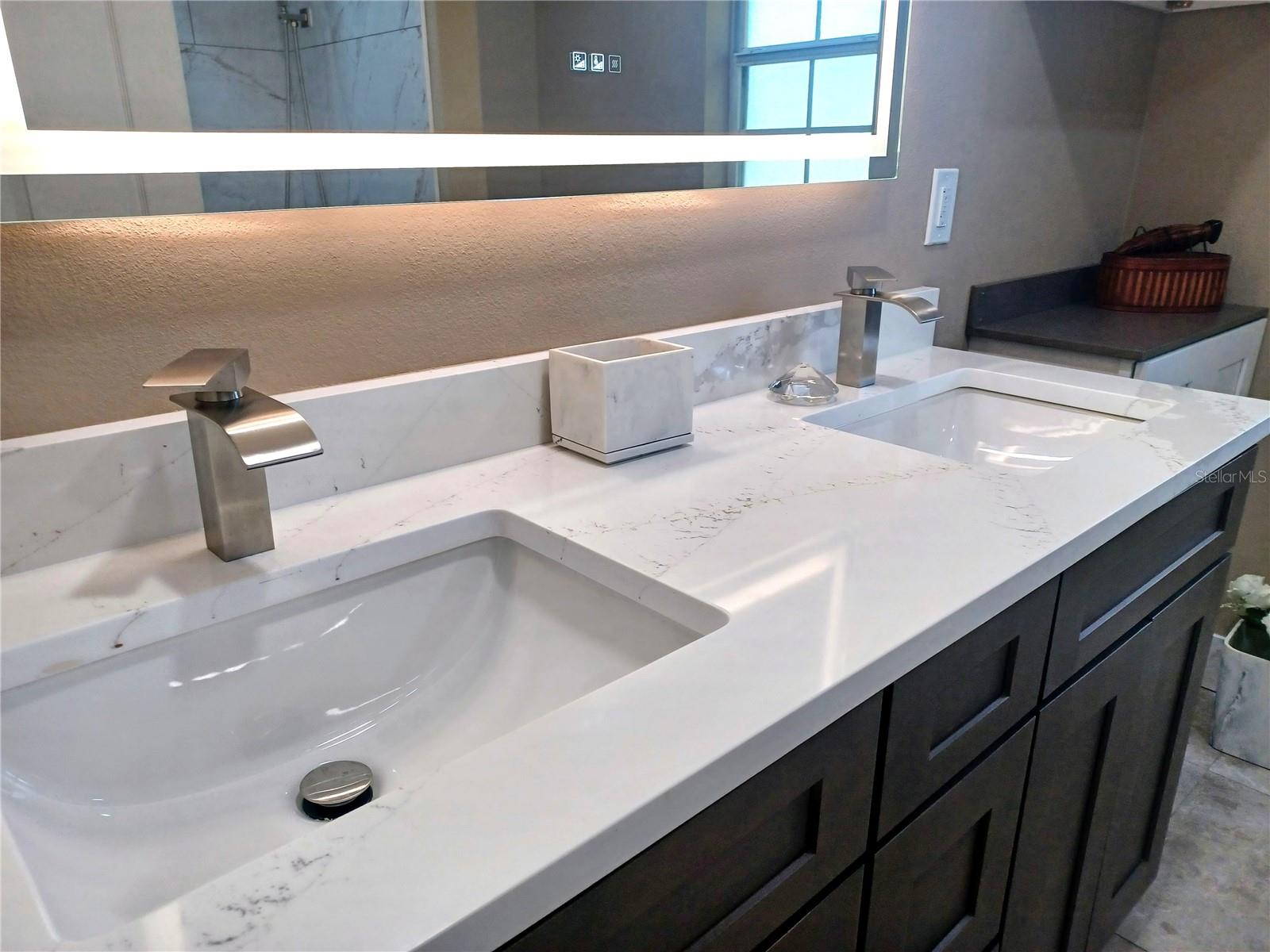 9 WILD ROSE PL, PALM COAST, FL, 32164