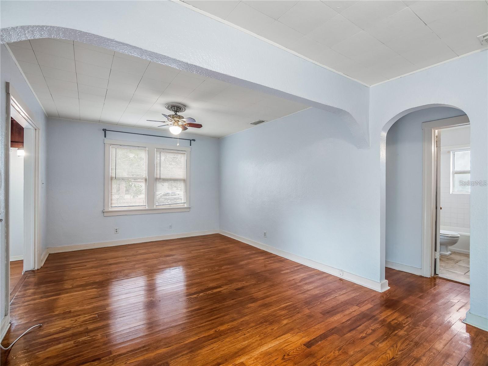 3527 DARTMOUTH AVE N, ST PETERSBURG, FL, 33713