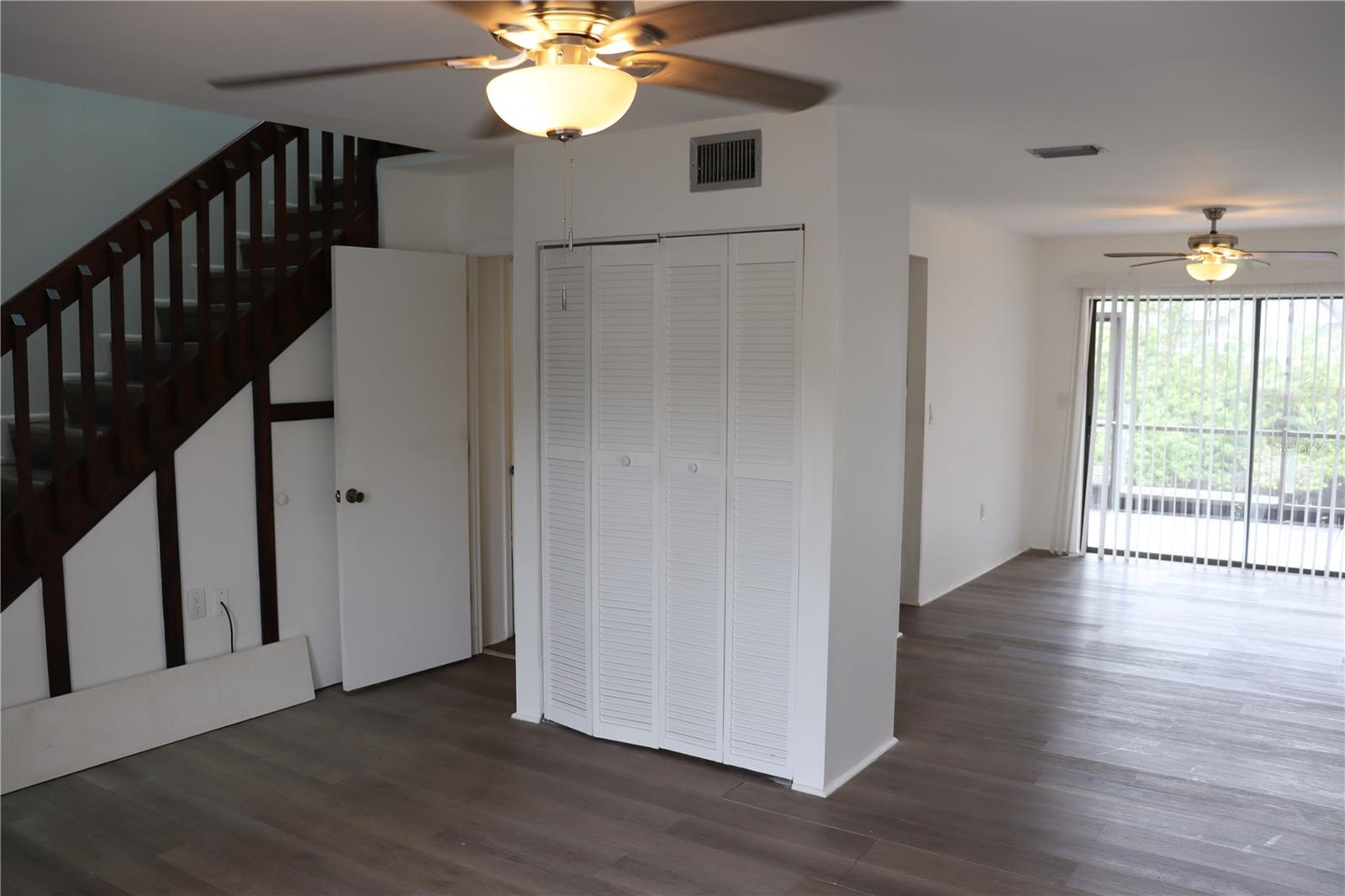 2000 FORREST NELSON BLVD #E5, PORT CHARLOTTE, FL, 33952