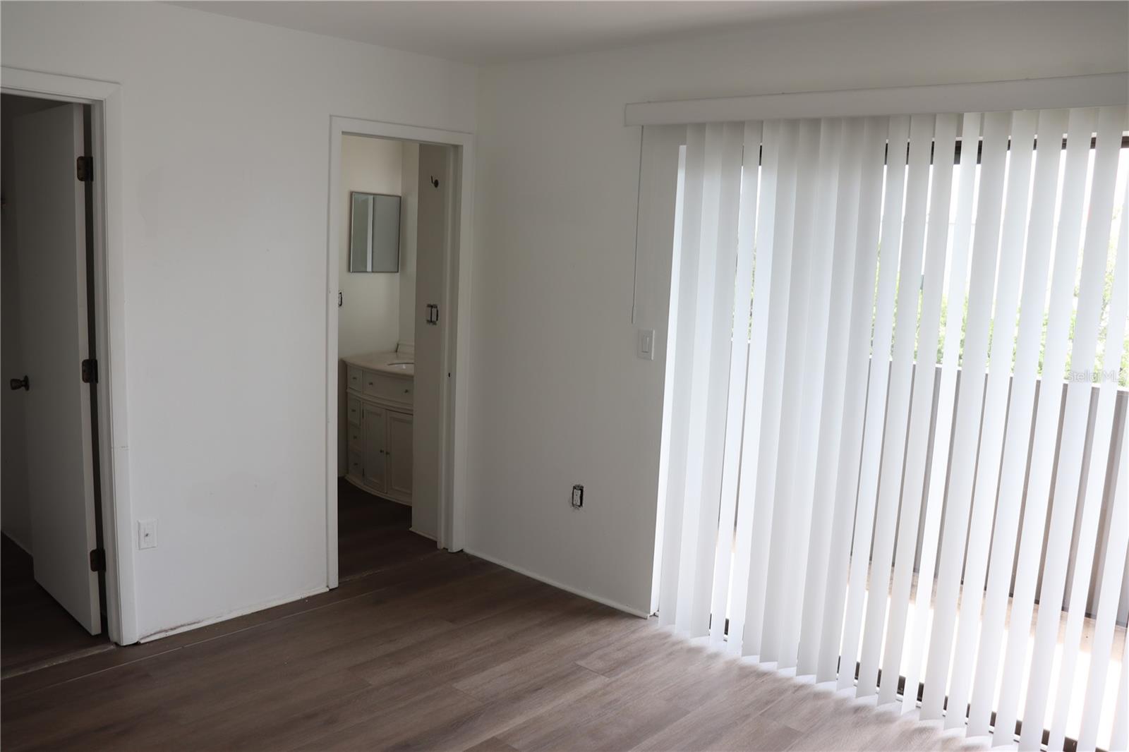 2000 FORREST NELSON BLVD #E5, PORT CHARLOTTE, FL, 33952