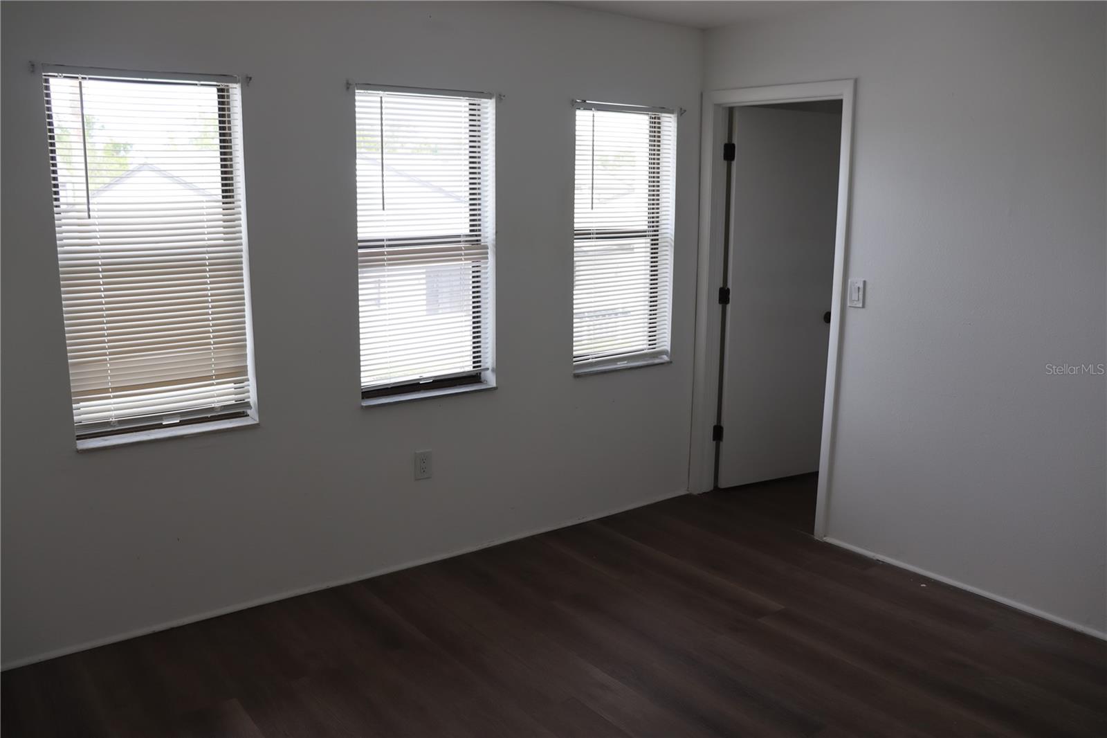 2000 FORREST NELSON BLVD #E5, PORT CHARLOTTE, FL, 33952