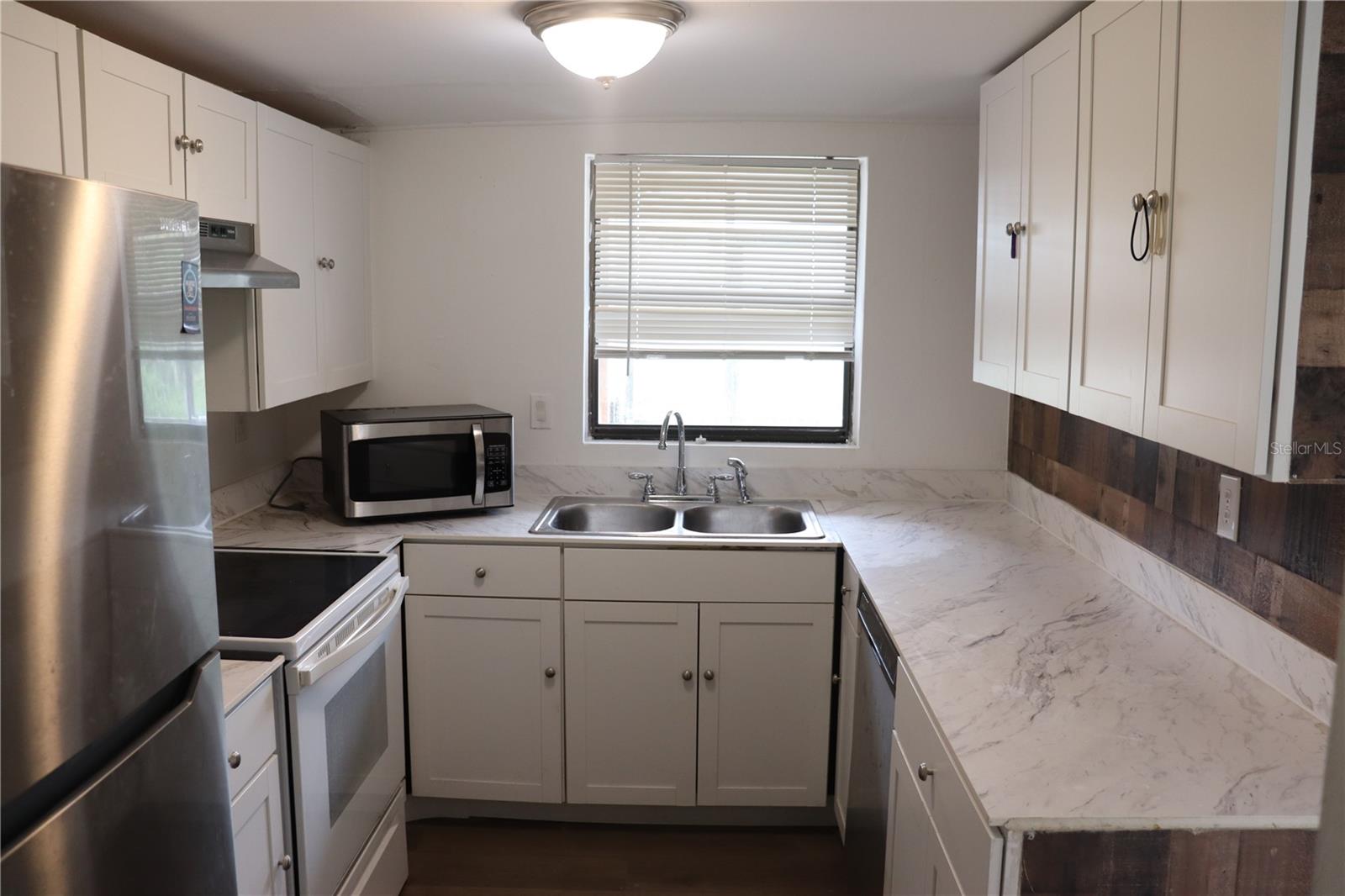 2000 FORREST NELSON BLVD #E5, PORT CHARLOTTE, FL, 33952