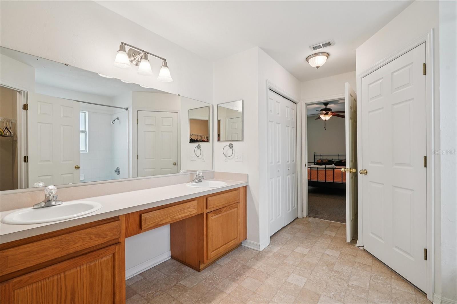 12104 NW 162ND DR, ALACHUA, FL, 32615