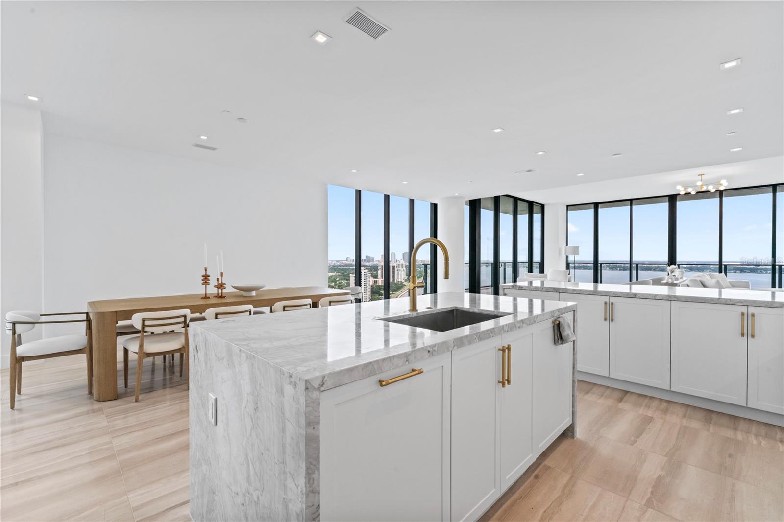 2912 W SANTIAGO ST #2501, TAMPA, FL, 33629