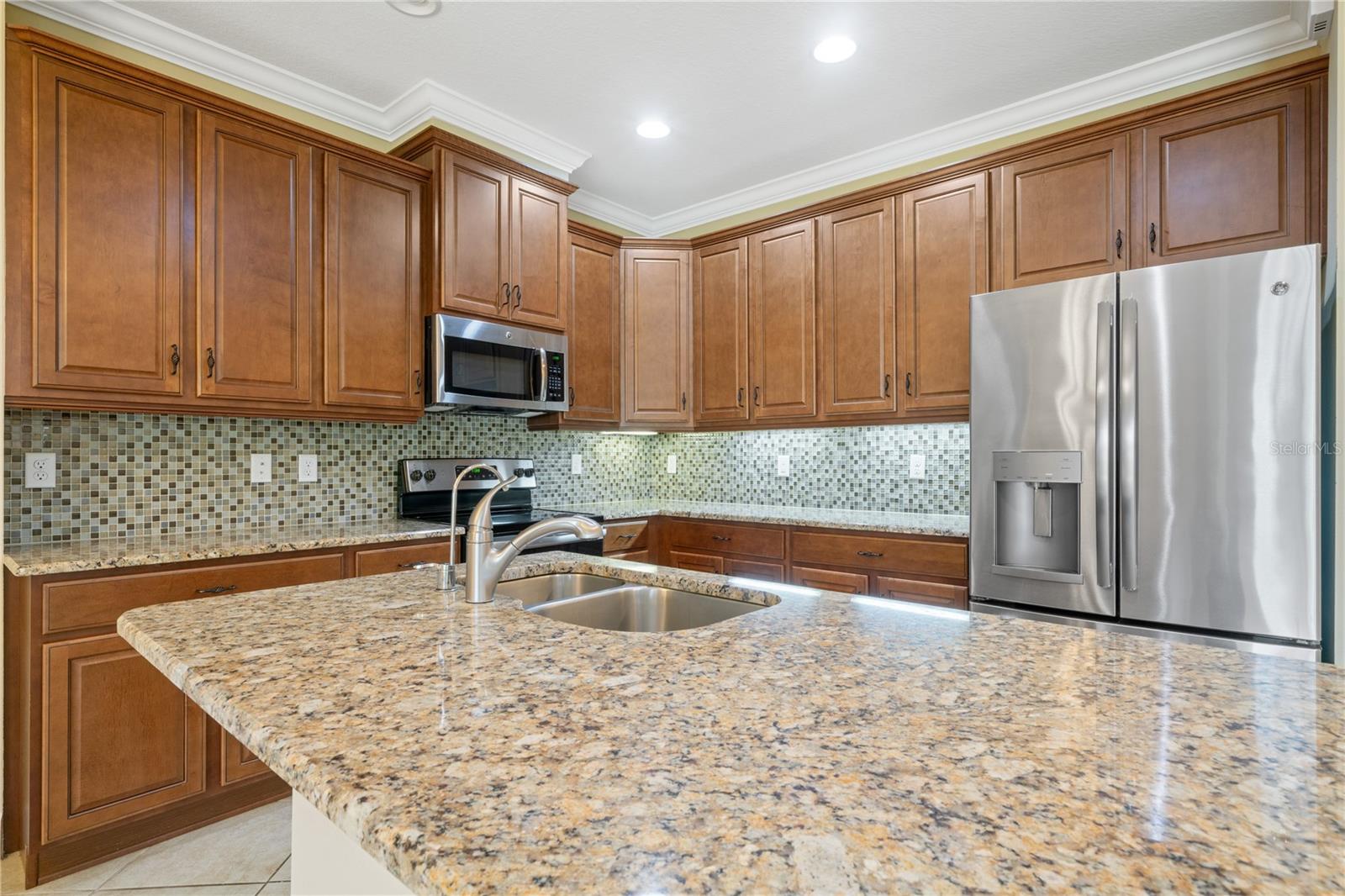 802 CHIPPER DR, SUN CITY CENTER, FL, 33573