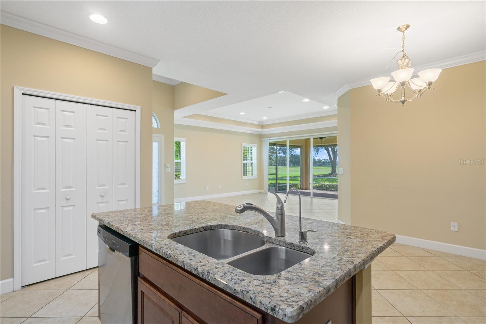 802 CHIPPER DR, SUN CITY CENTER, FL, 33573