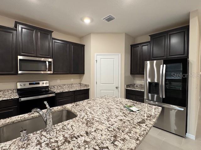 6218 WANDERING WILLOW DR, WESLEY CHAPEL, FL, 33545