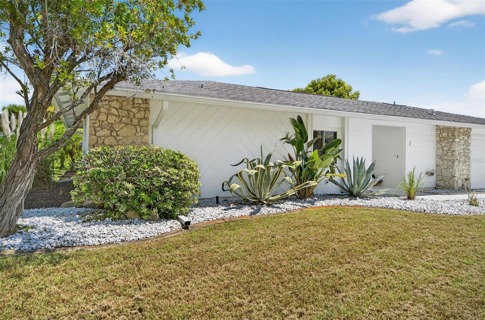 1 CLARIDGE CT S, PALM COAST, FL, 32137