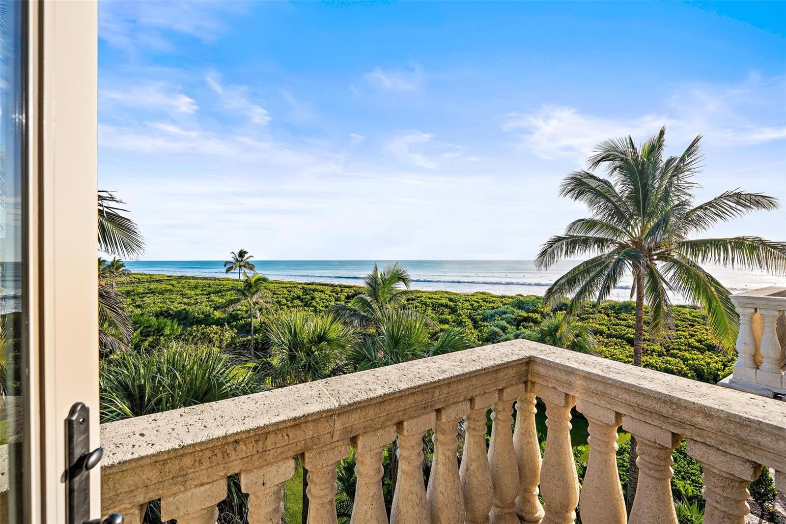 1025 NE DOUBLOON DR, STUART, FL, 34996