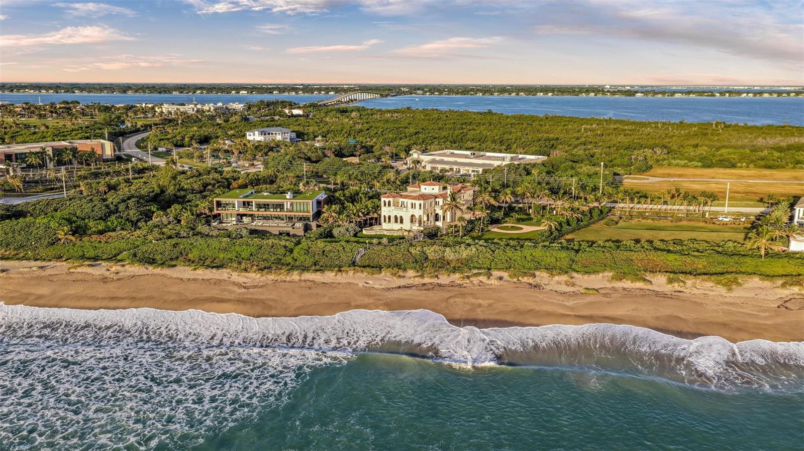 1025 NE DOUBLOON DR, STUART, FL, 34996