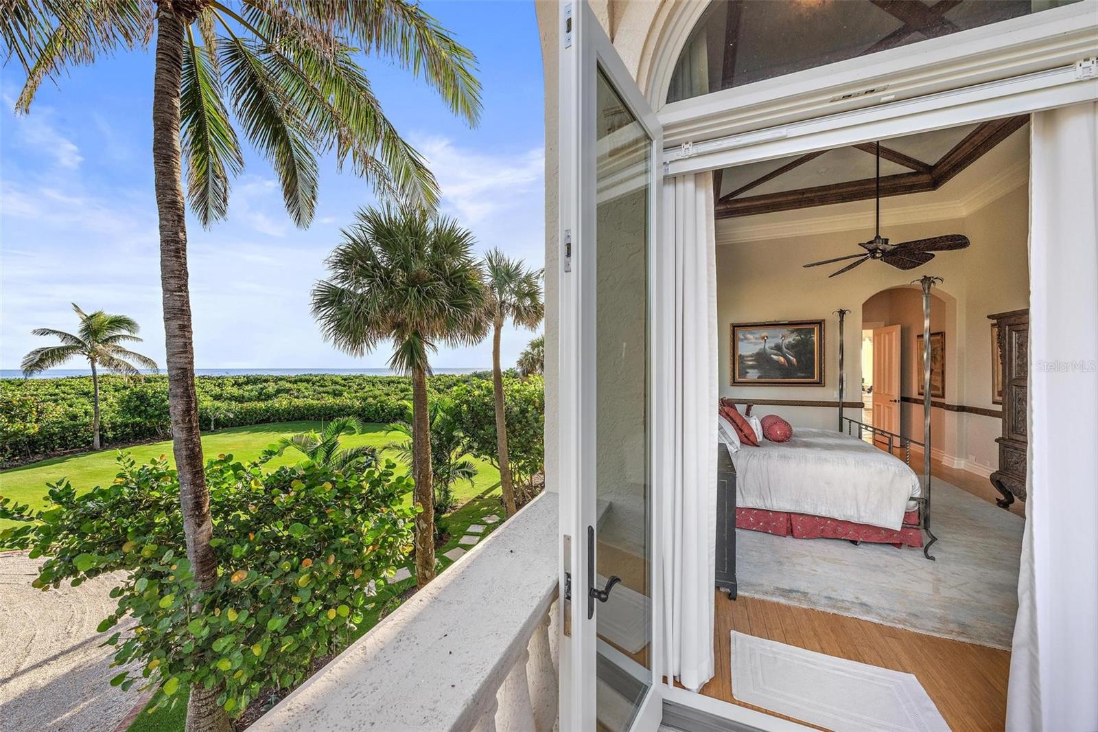 1025 NE DOUBLOON DR, STUART, FL, 34996