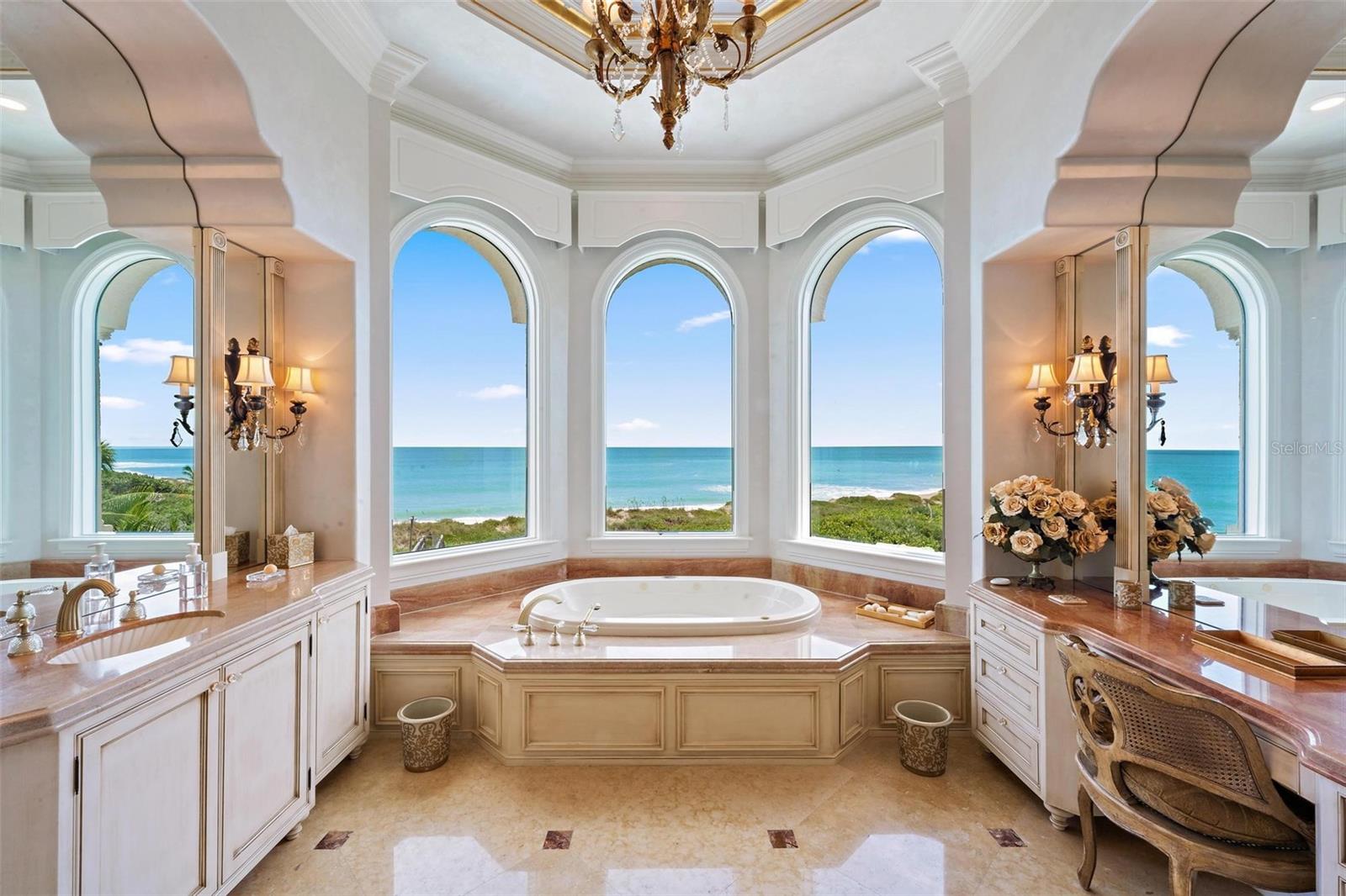 1025 NE DOUBLOON DR, STUART, FL, 34996