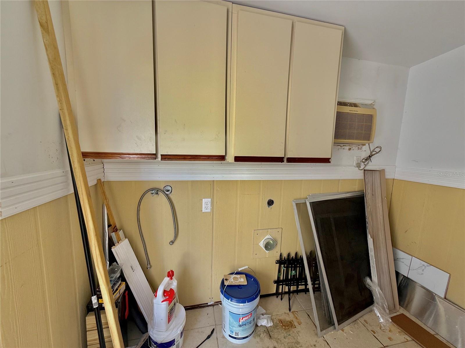 A4664287 Property Photo