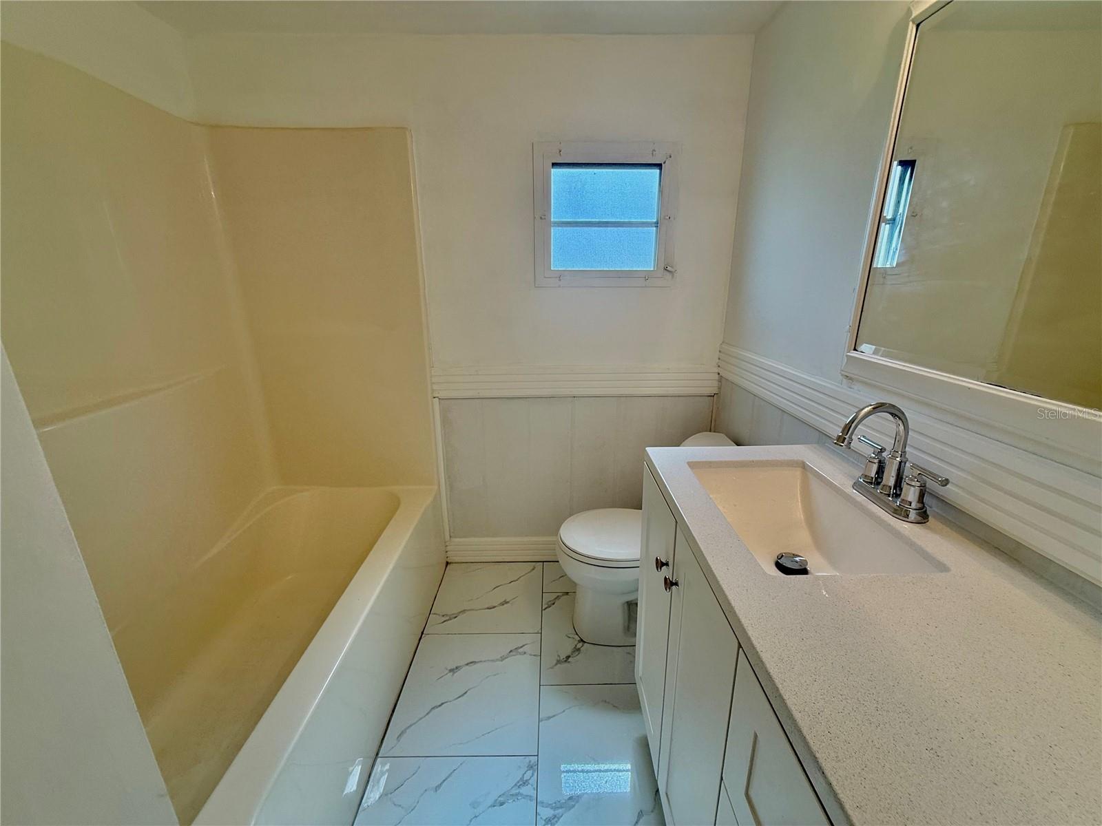 A4664287 Property Photo