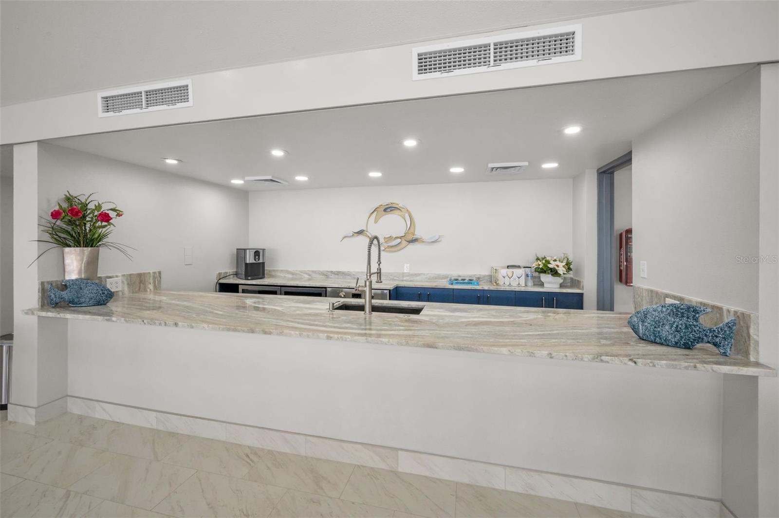 100 OAKMONT LN #307, BELLEAIR, FL, 33756