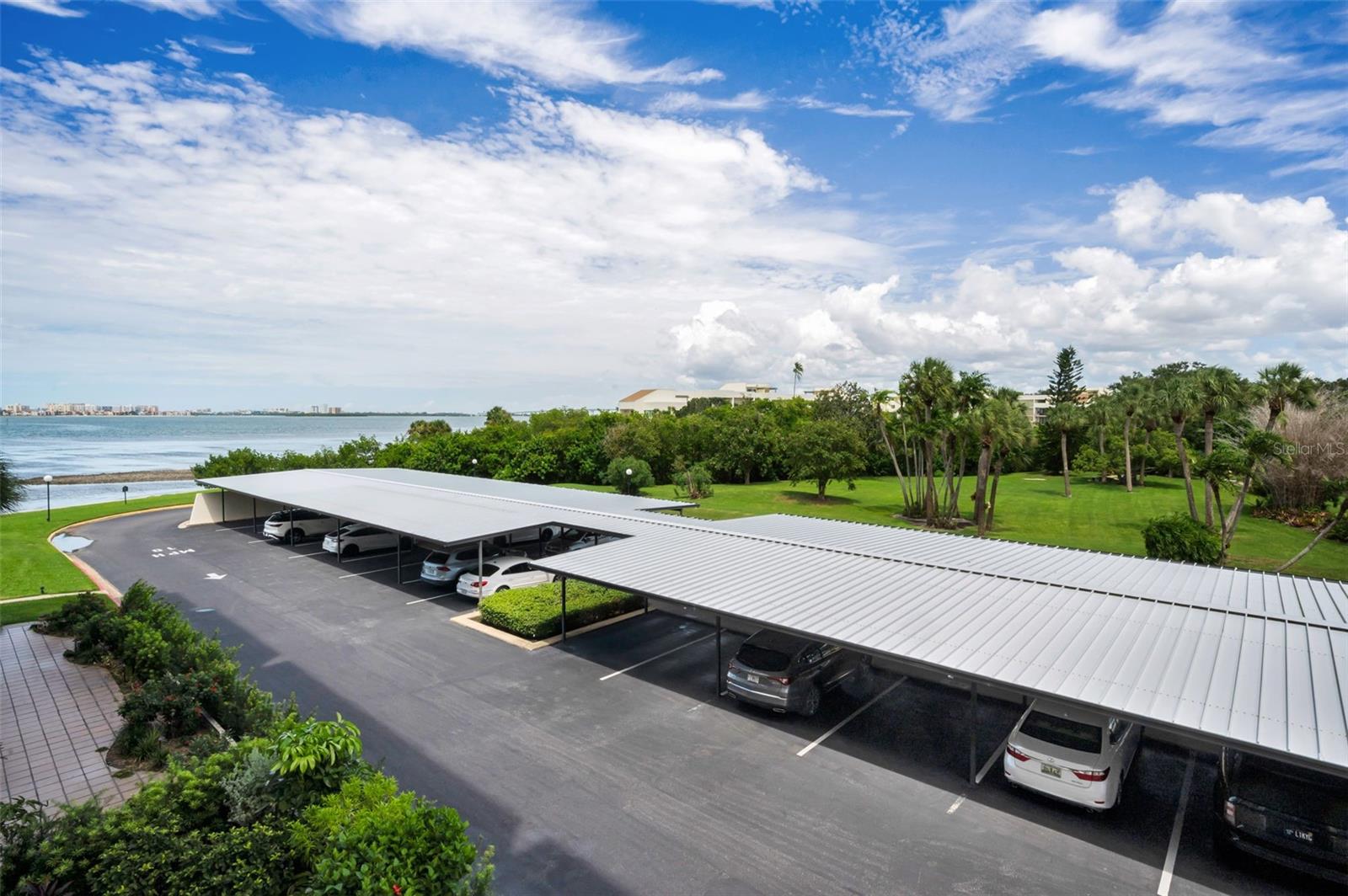 100 OAKMONT LN #307, BELLEAIR, FL, 33756