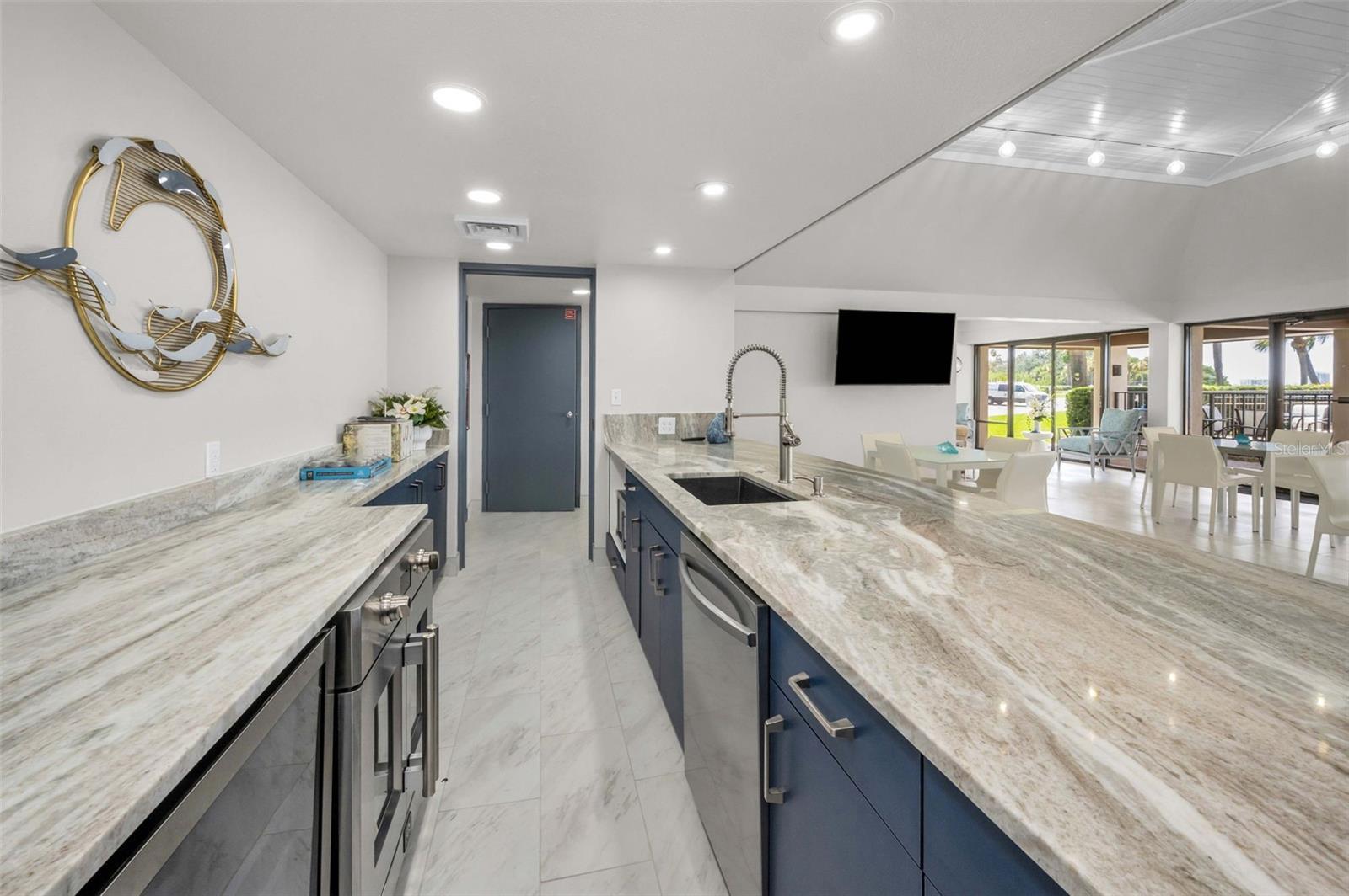 100 OAKMONT LN #307, BELLEAIR, FL, 33756