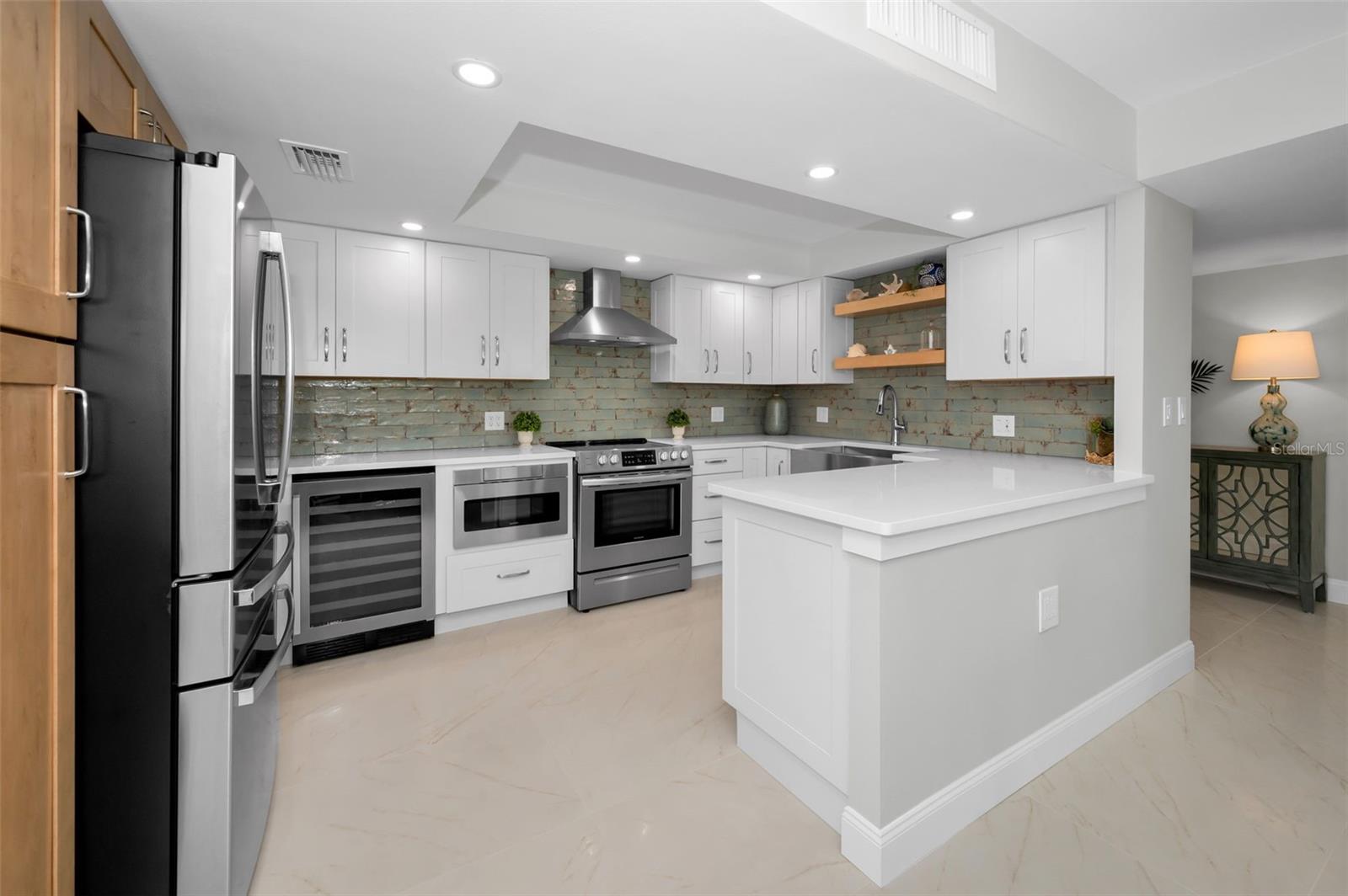 100 OAKMONT LN #307, BELLEAIR, FL, 33756