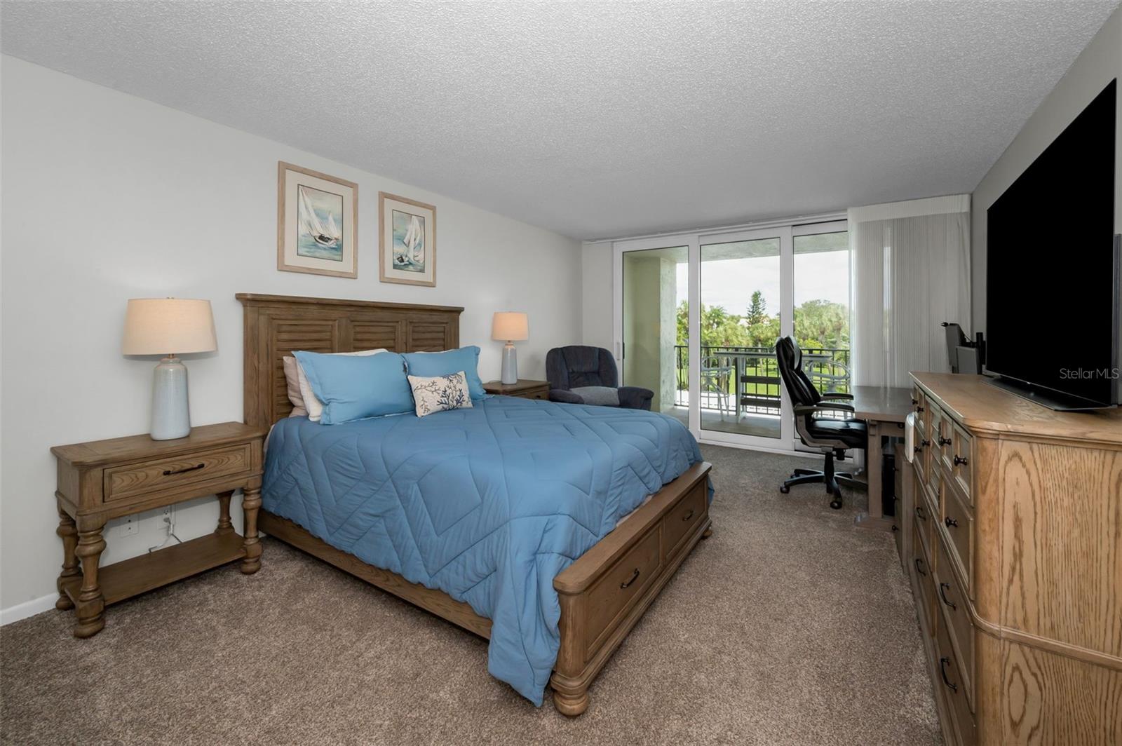 100 OAKMONT LN #307, BELLEAIR, FL, 33756