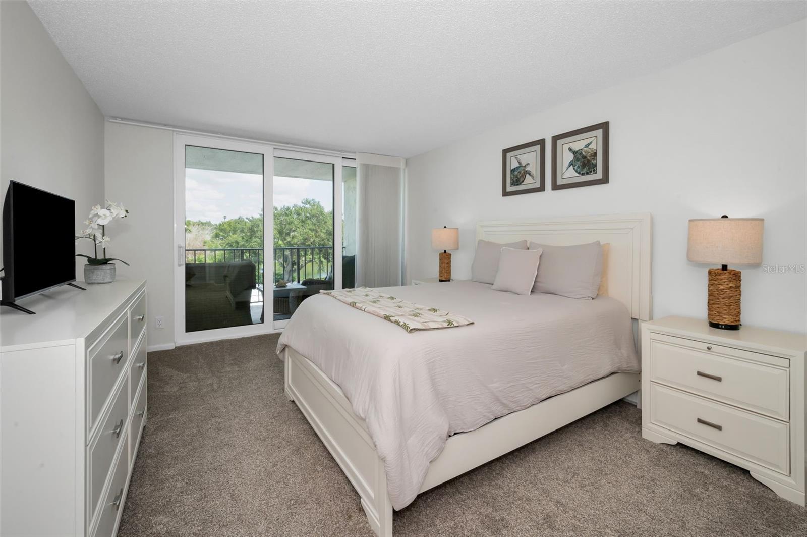 100 OAKMONT LN #307, BELLEAIR, FL, 33756