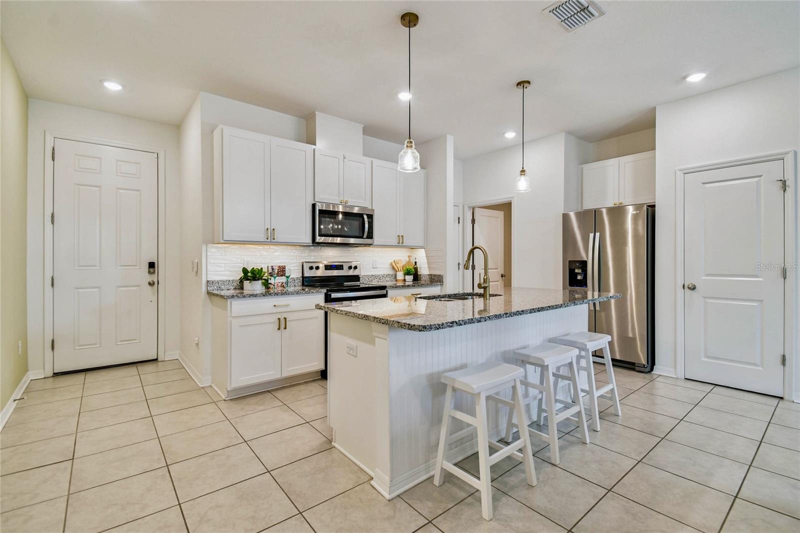 1018 ROSE BLOSSOM CT, TAMPA, FL, 33613