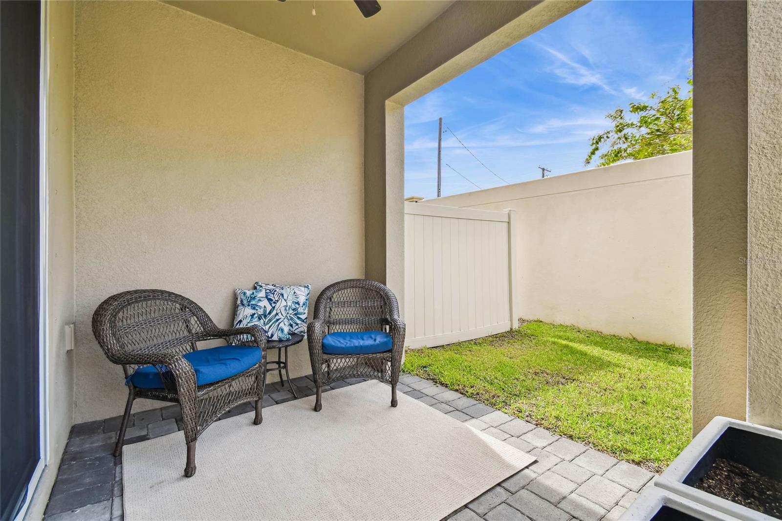 1018 ROSE BLOSSOM CT, TAMPA, FL, 33613