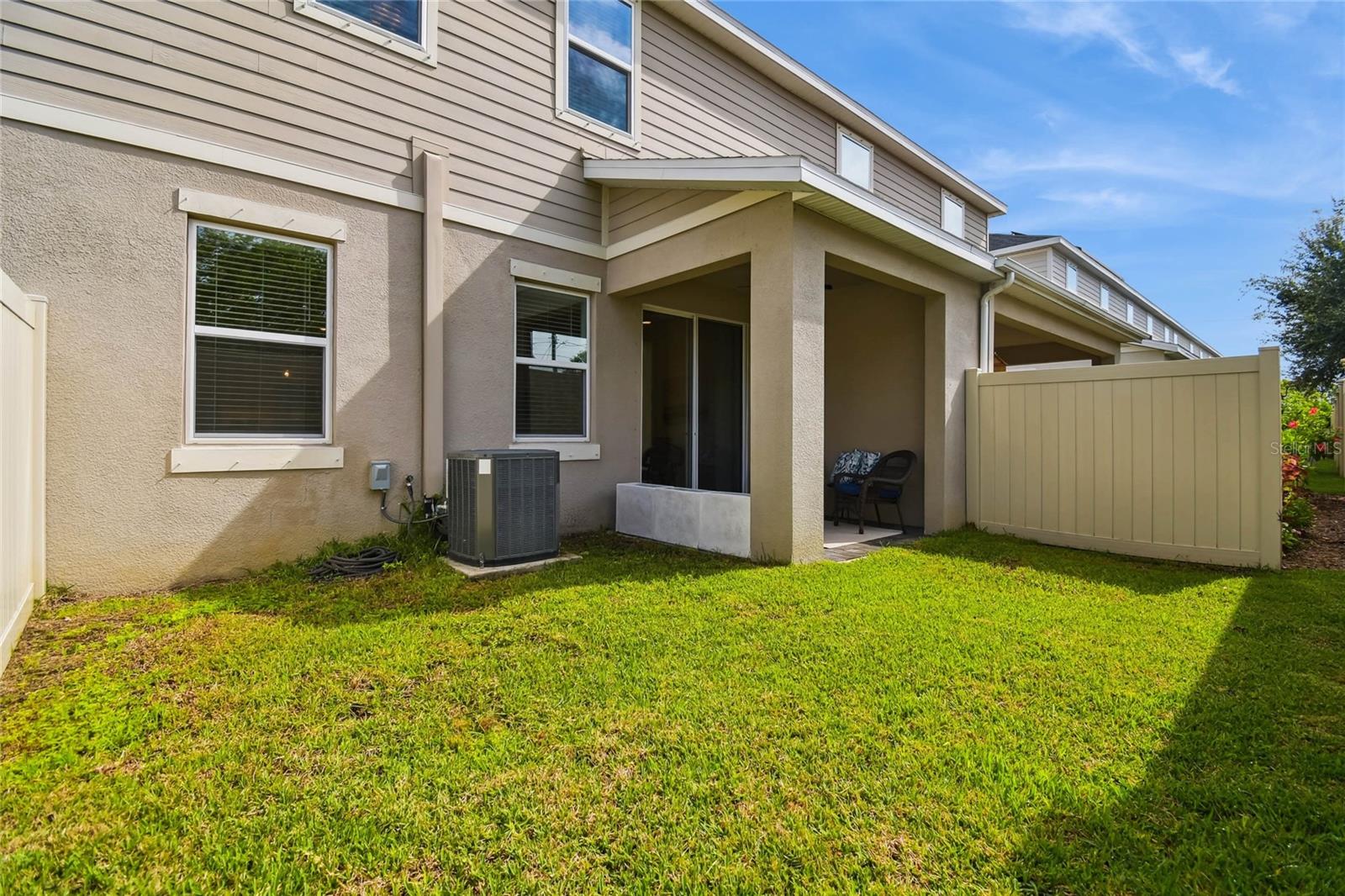 1018 ROSE BLOSSOM CT, TAMPA, FL, 33613