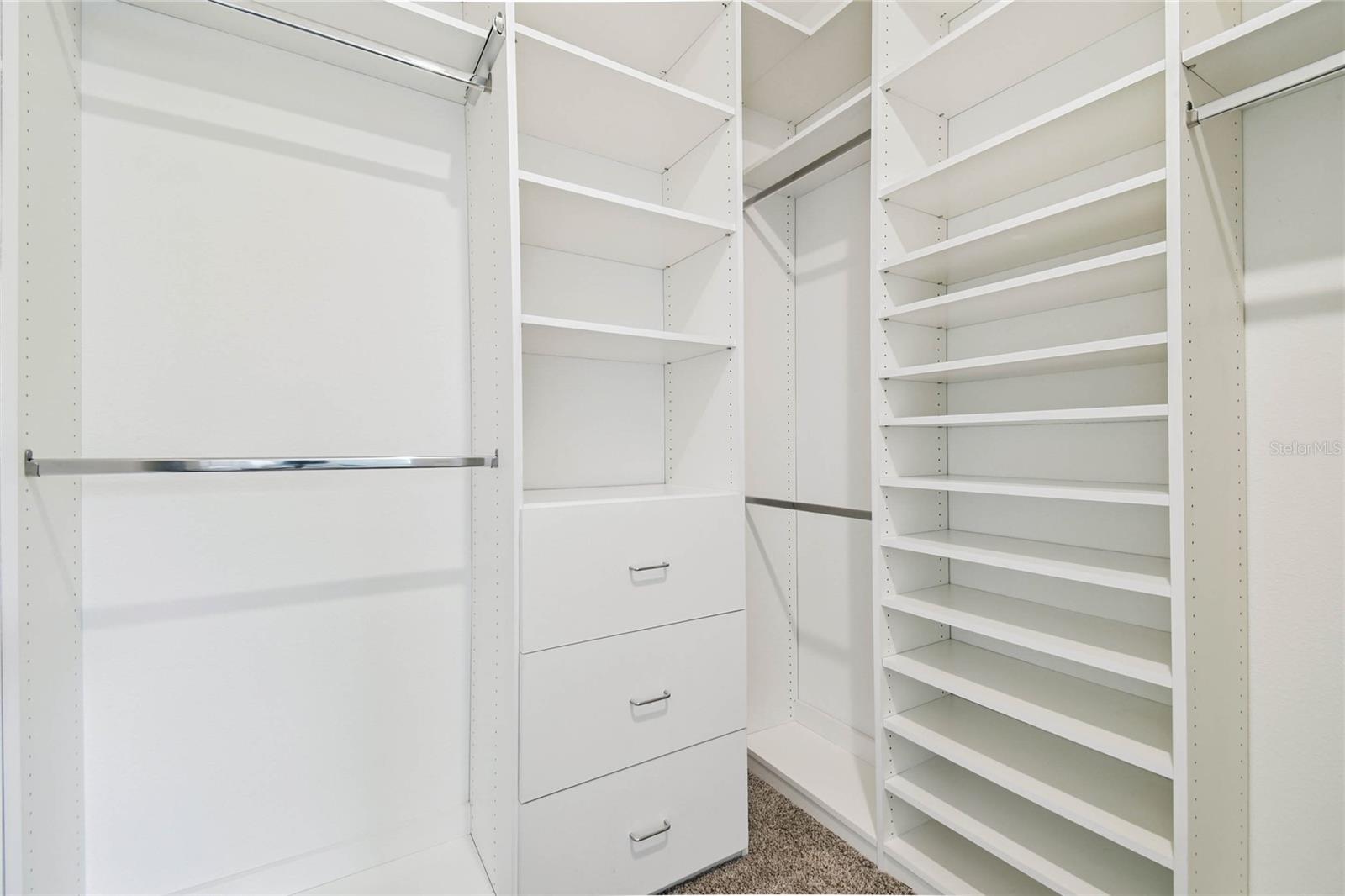 1018 ROSE BLOSSOM CT, TAMPA, FL, 33613