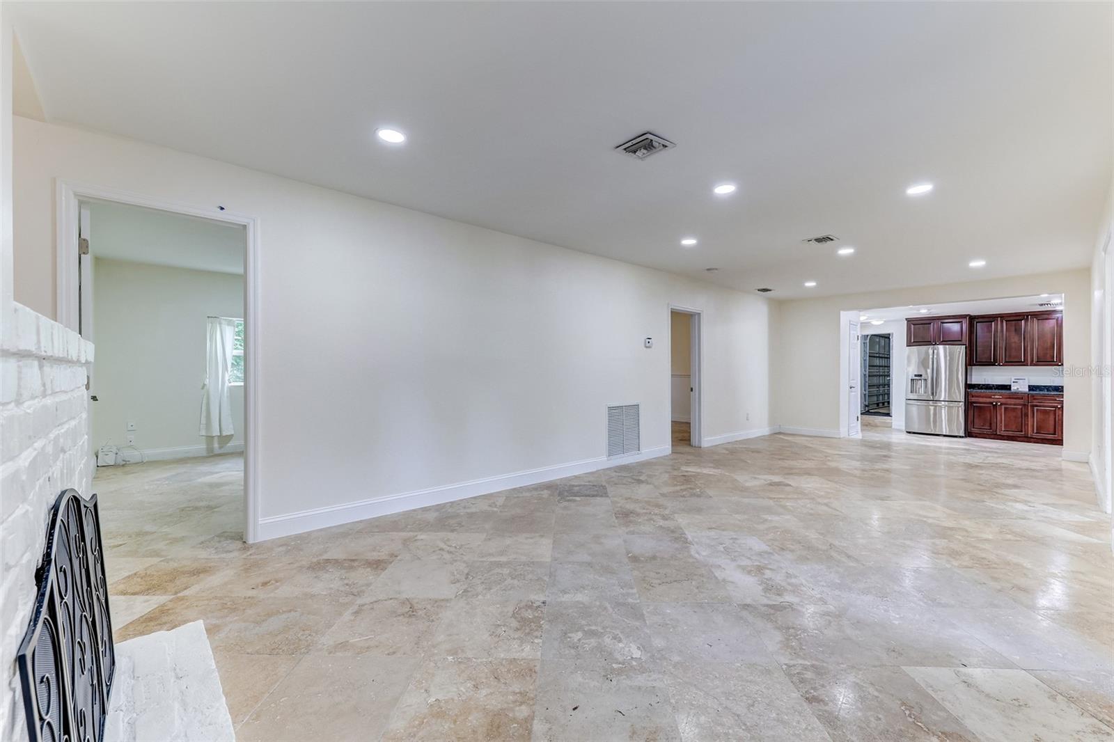 730 FLORIDA BLVD, ALTAMONTE SPRINGS, FL, 32701