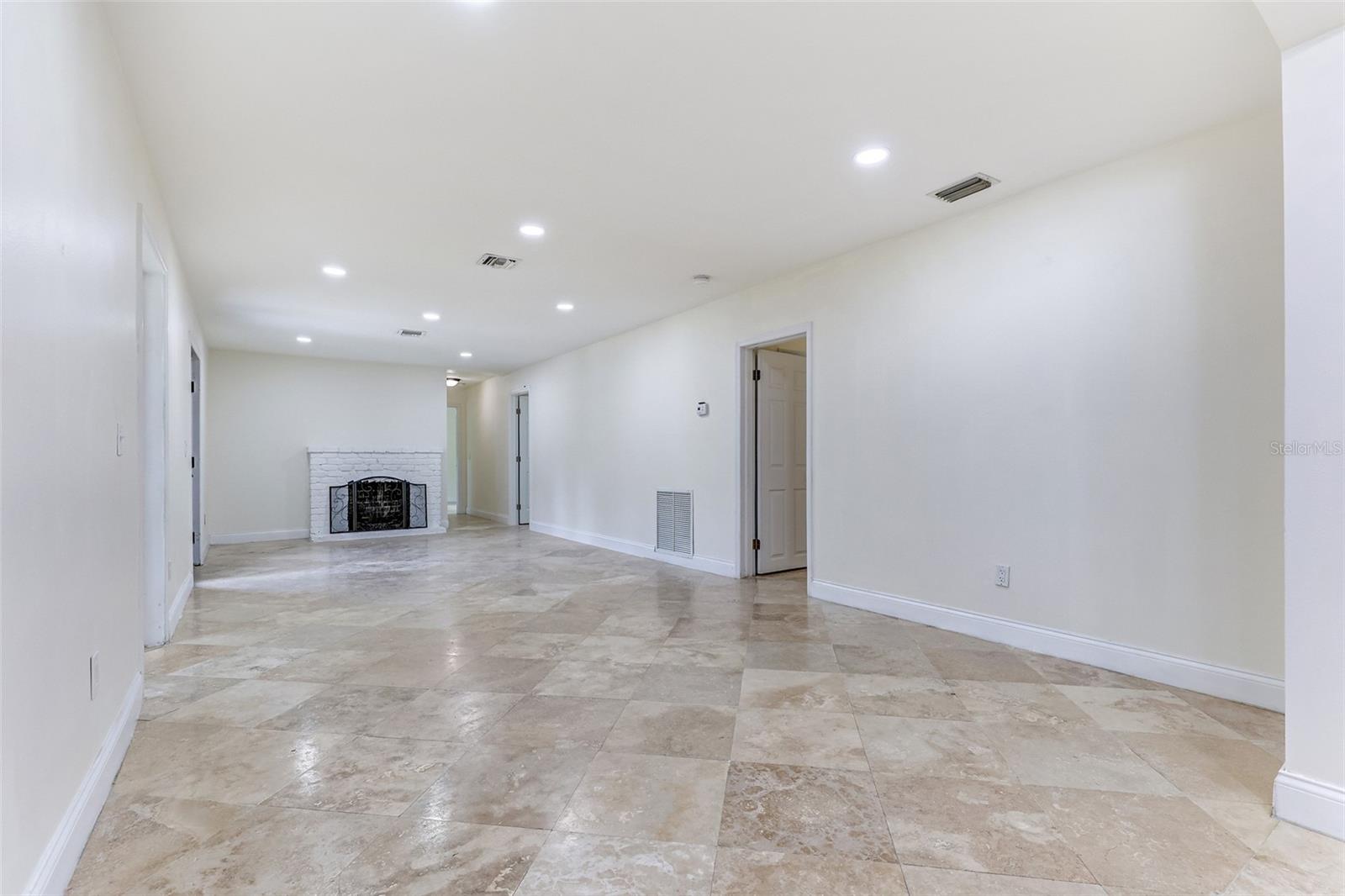 730 FLORIDA BLVD, ALTAMONTE SPRINGS, FL, 32701