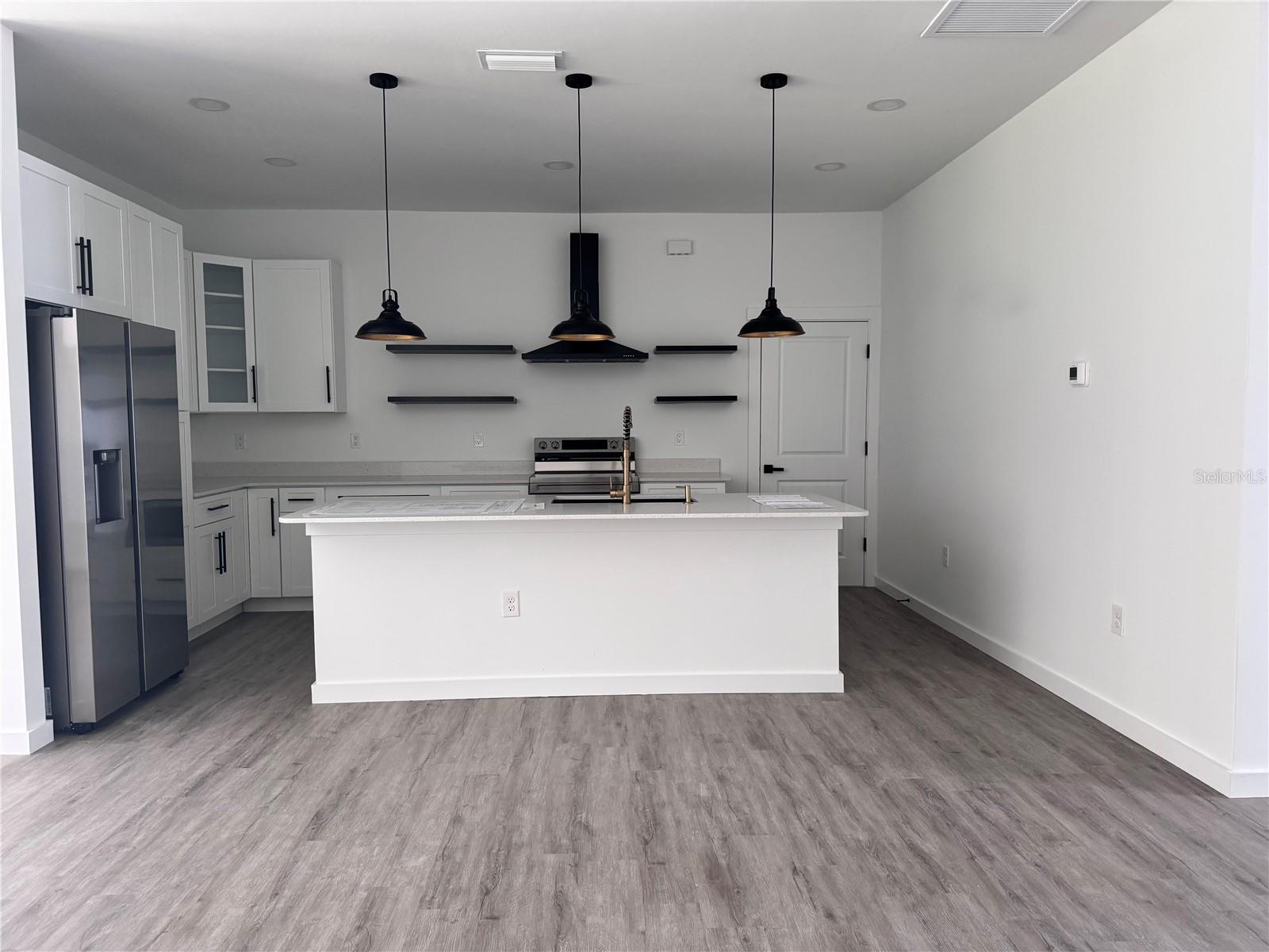 18380 DAKOTA AVE, PORT CHARLOTTE, FL, 33954