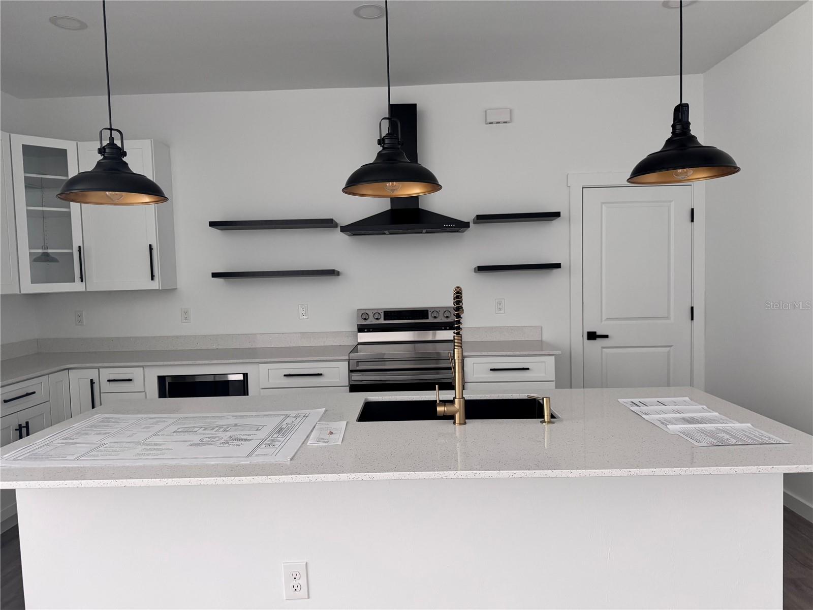 18380 DAKOTA AVE, PORT CHARLOTTE, FL, 33954