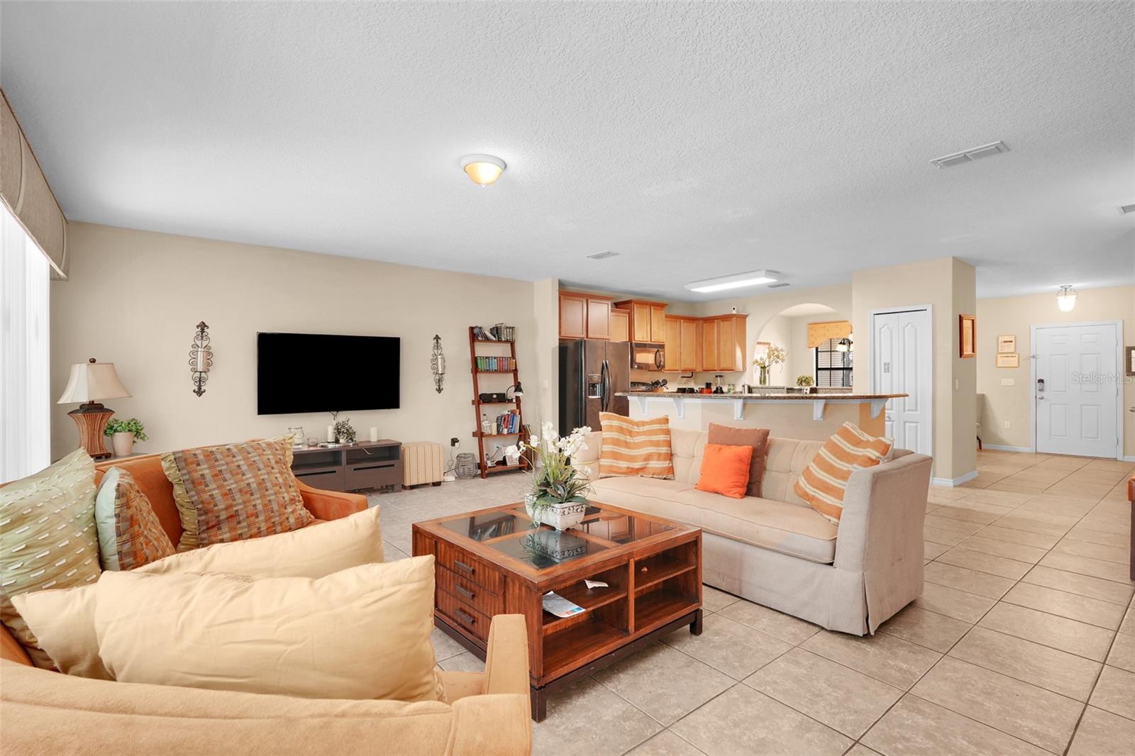 1037 CYPRESS POINTE BLVD, DAVENPORT, FL, 33896