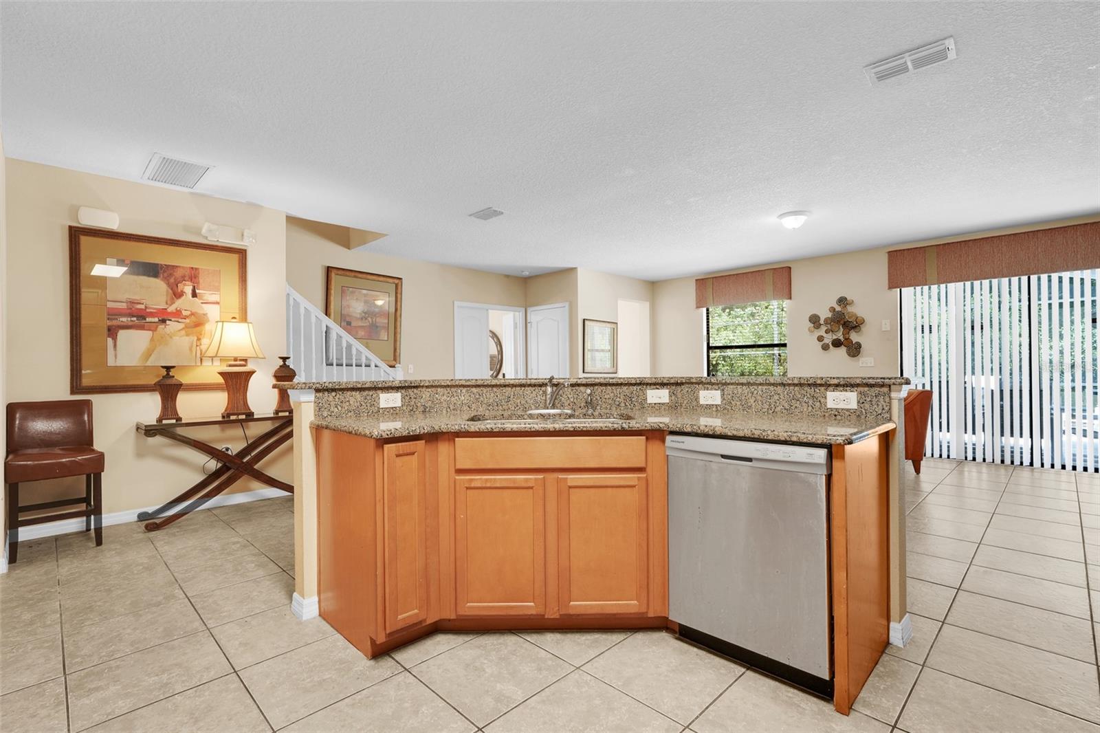 1037 CYPRESS POINTE BLVD, DAVENPORT, FL, 33896