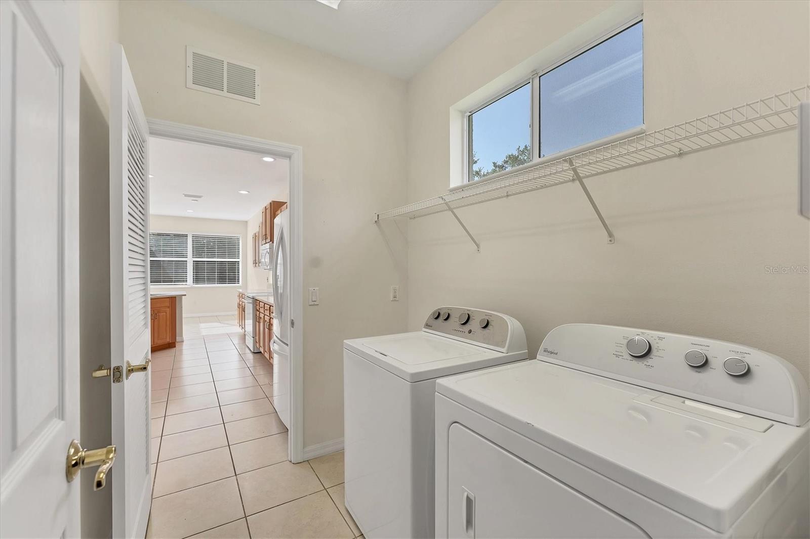 A4664292 Property Photo