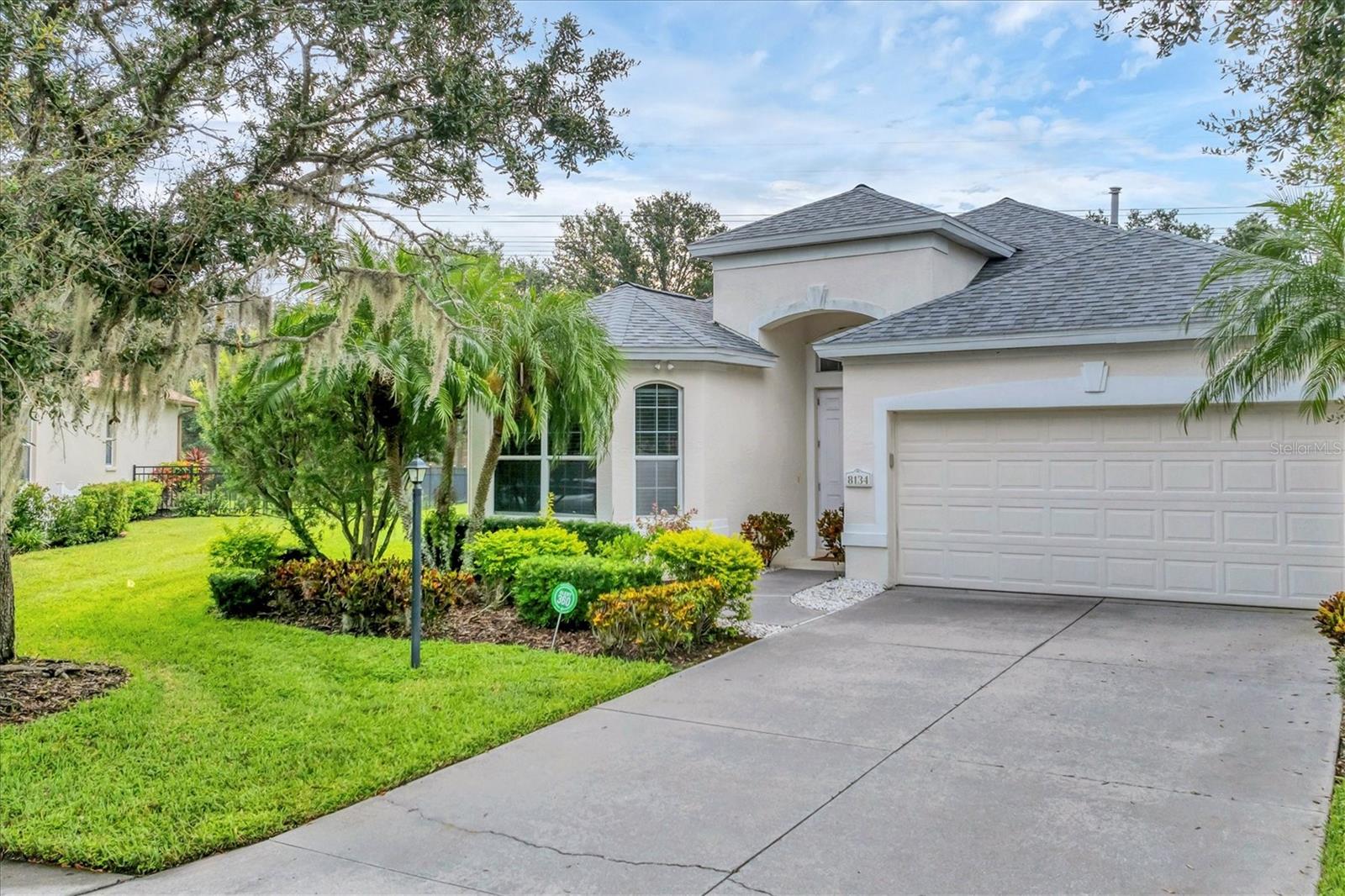 A4664292 Property Photo