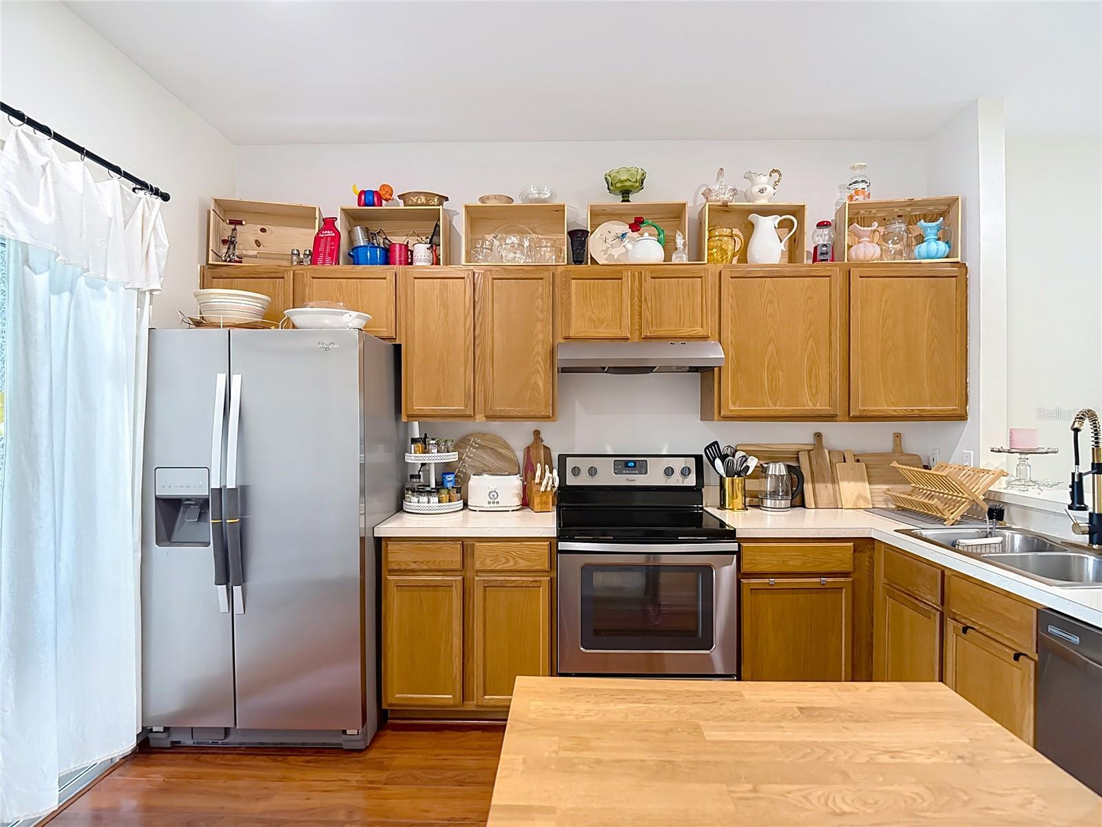 18510 PEBBLE LAKE CT, TAMPA, FL, 33647