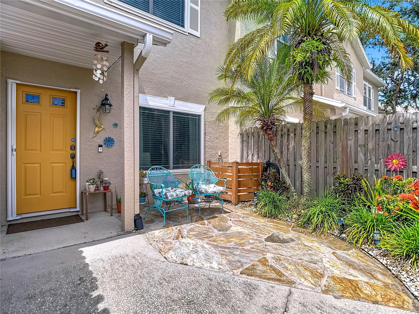 18510 PEBBLE LAKE CT, TAMPA, FL, 33647