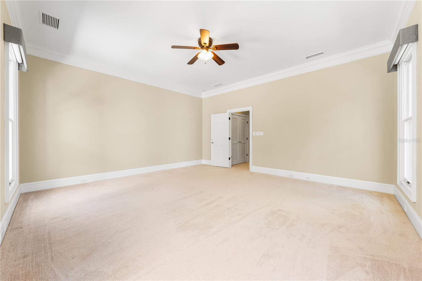 A4664295 Property Photo